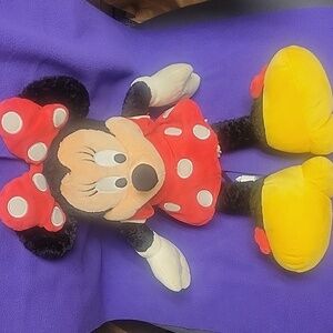 Disney Minnie Mouse From Disneyland 17" Plush. Used But Nice